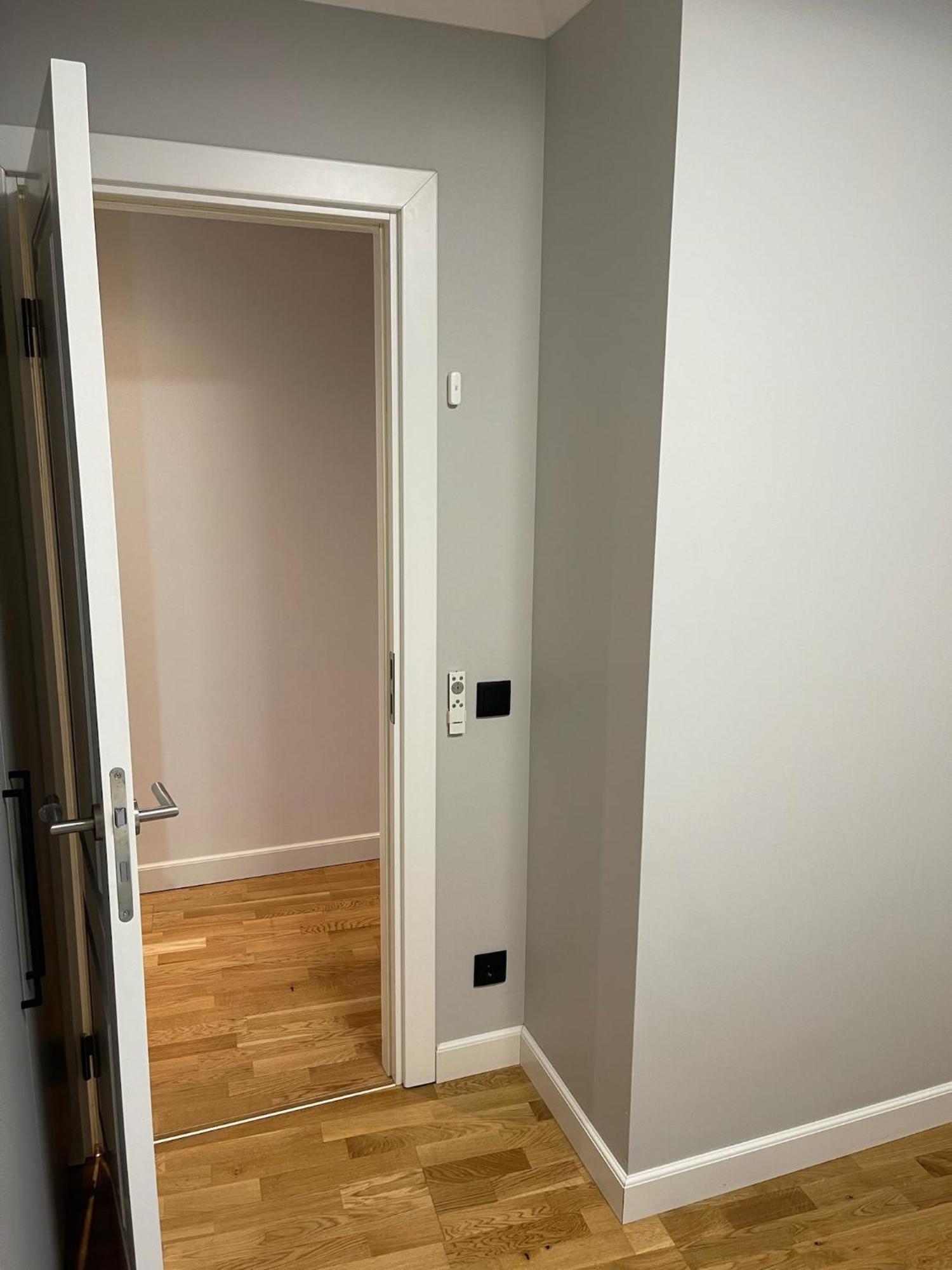 Premium Apartment In Quiet & Historical Area Riga Buitenkant foto